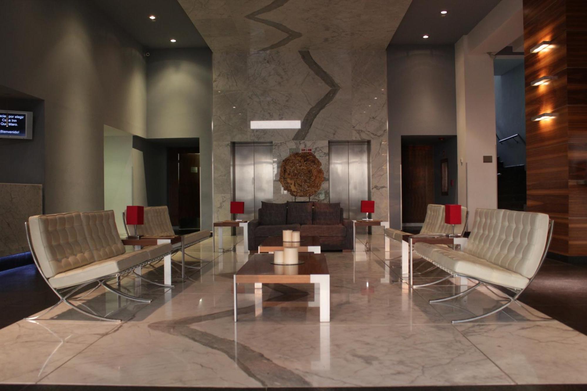 Casa Inn Premium Hotel Queretaro Miranda Exteriör bild Lobby
